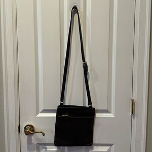 Roots Rich Chocolate Crossbody Bag EUC